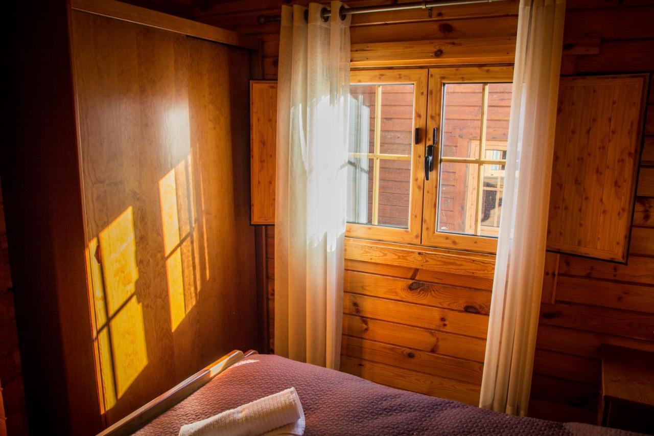 Xisto Camping Janeiro de Baixo Екстериор снимка