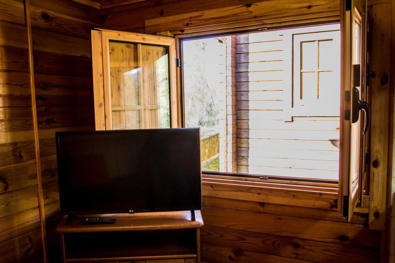 Xisto Camping Janeiro de Baixo Екстериор снимка