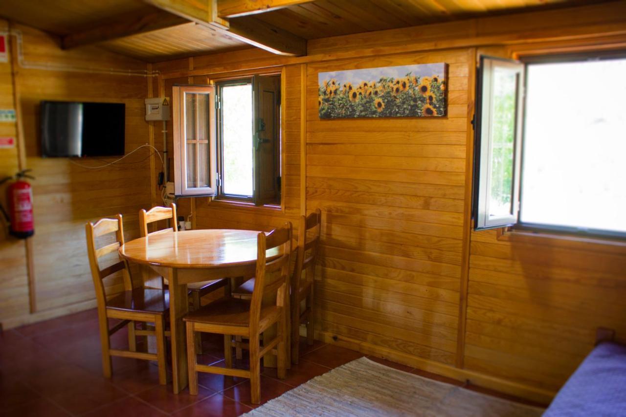 Xisto Camping Janeiro de Baixo Екстериор снимка
