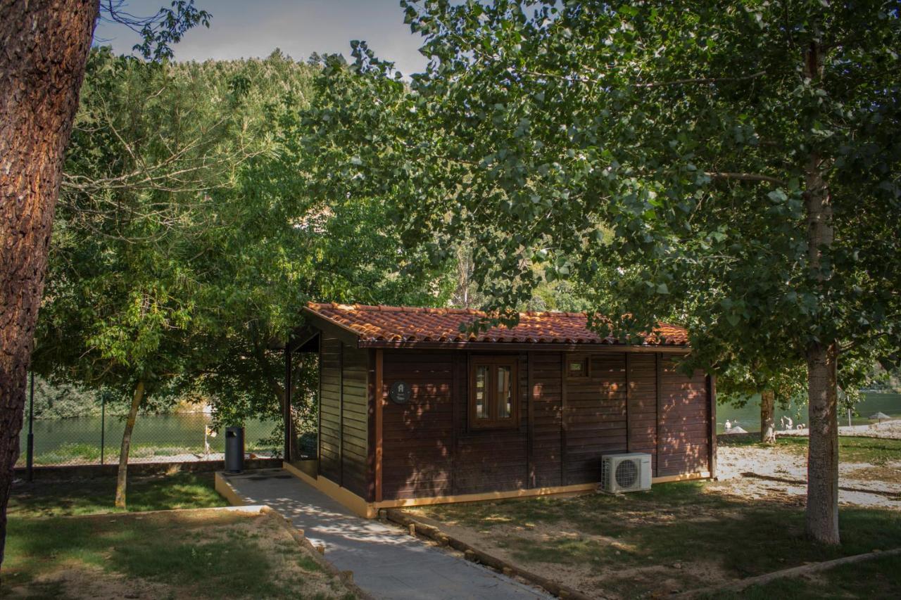 Xisto Camping Janeiro de Baixo Екстериор снимка