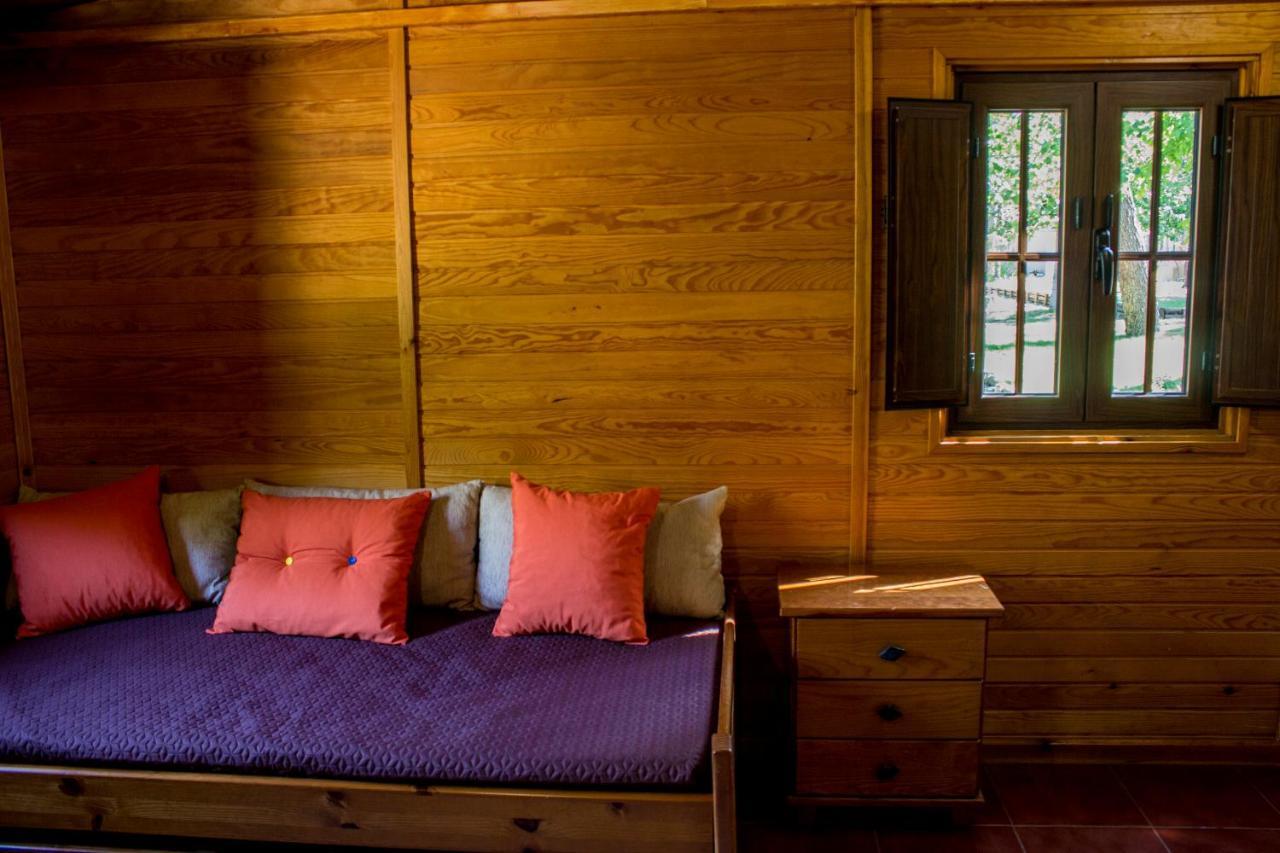 Xisto Camping Janeiro de Baixo Екстериор снимка