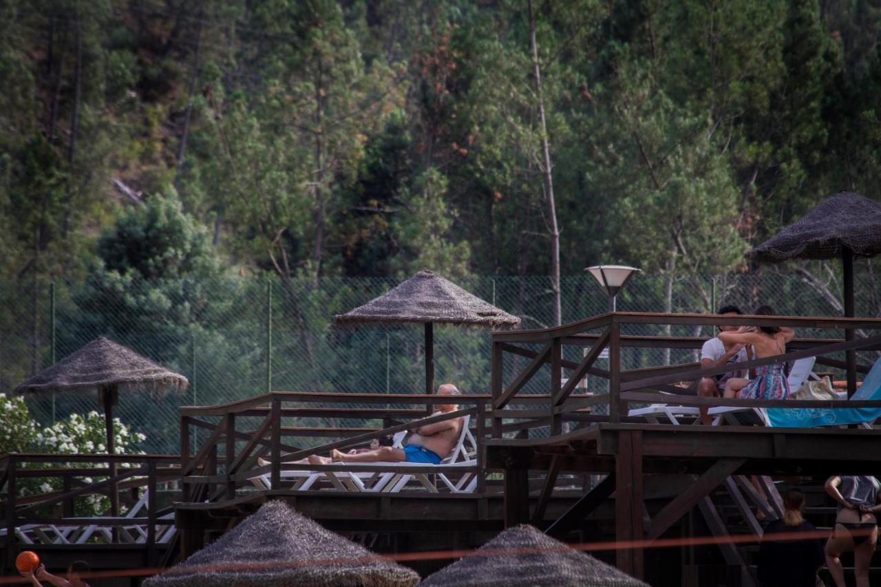 Xisto Camping Janeiro de Baixo Екстериор снимка